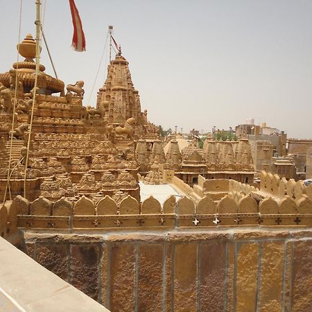 Hotel Temple View Джайсалмер Екстериор снимка